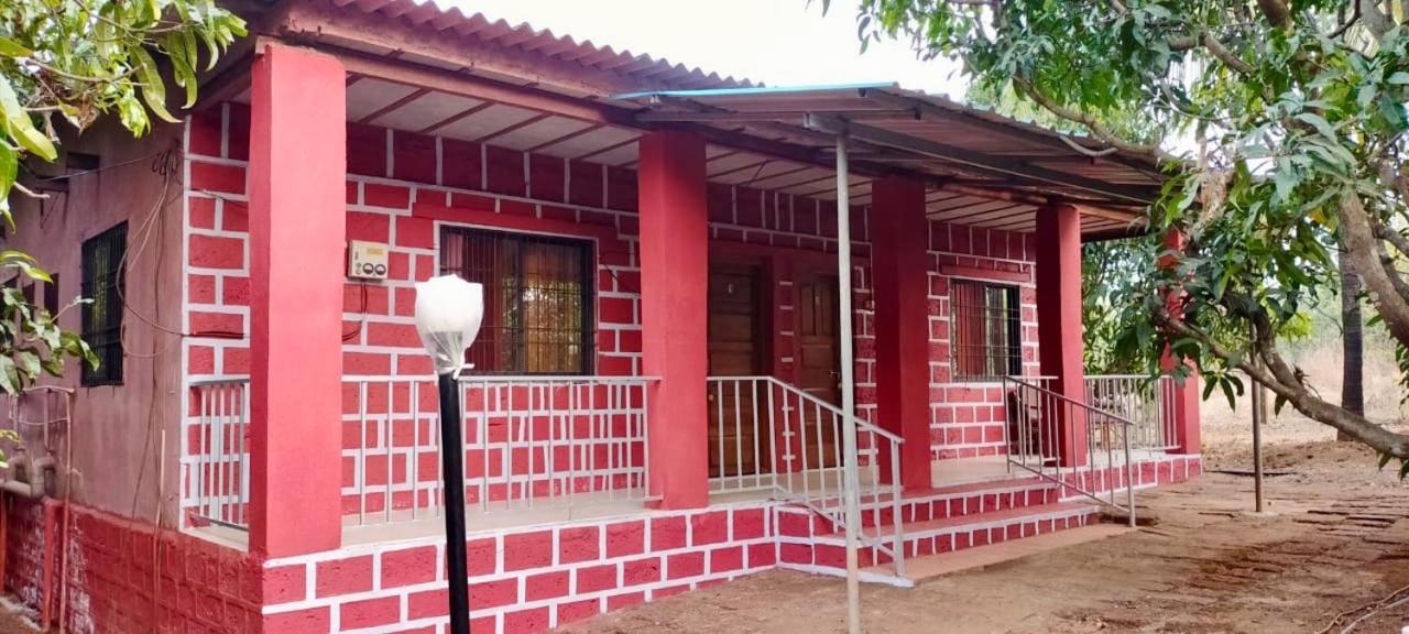 Misty Woods Eco Cottages Harihareshwar Екстериор снимка